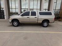 2004 Dodge Ram 1500 4dr Quad Cab 140.5 WB 4WD SLT - Image 7