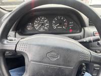 1997 Nissan Maxima GLE 4dr Sedan _Nissan_ _Maxima_ _Sedan_ - Image 9