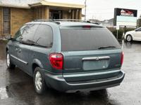 2005 Chrysler Town & Country Touring - WHEELCHAIR VAN / HANDICAP / 24K Wheelchair Van In Beaverton - Image 8