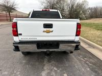 2016 Chevy Silverado 2500 HD 4X4 Double Cab Work Truck 6.0L E 58th St Ste B Tulsa, OK 74146 - Image 5