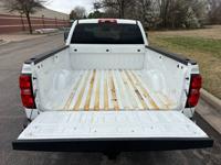 2016 Chevy Silverado 2500 HD 4X4 Double Cab Work Truck 6.0L E 58th St Ste B Tulsa, OK 74146 - Image 6