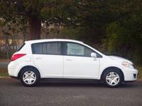 2010 Nissan Versa 1.8 S 4dr Hatchback 6M East Brunswick, NJ - Image 7