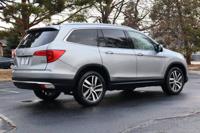 2017 Honda Pilot AWD All Wheel Drive Touring SUV Victory Motors of Colorado - Image 6