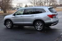 2017 Honda Pilot AWD All Wheel Drive Touring SUV Victory Motors of Colorado - Image 9