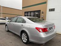 2009 Lexus ES 350 Base 4dr Sedan west chicagoland - Image 4