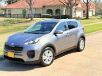 2017 Kia Sportage LX Sport Utility 4D clean title 1 Owner Houston Tx - Image 4