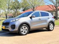 2017 Kia Sportage LX Sport Utility 4D clean title 1 Owner Houston Tx - Image 5