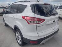2016 Ford Escape SE 4dr SUV Down payment In House Houston - Image 6