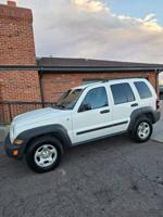 2007 Jeep Liberty Sport Aurora - Image 3