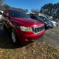 2011 Jeep Cherokee - Image 2