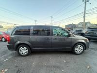 2016 Dodge Grand Caravan 4dr Wgn SE -EASY FINANCING AVAILABLE + CT Auto - BAD CREDIT- NO CREDIT- NO PROBLEM! - Image 3