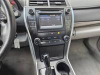 2015 Toyota Camry LE 4dr Sedan + Best Auto - Image 9