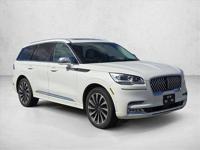 2020 Lincoln Aviator Black Label Grand Touring AWD All Wheel Drive SUV Call (346) 955-7957 to confirm availability - March 6th - Image 4
