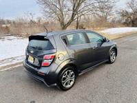 2017 Chevrolet Sonic LT Auto 4dr Hatchback _Chevrolet_ _Sonic_ _Hatchback_ - Image 5