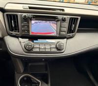 2017 Toyota RAV4 XLE premium Sunroof Backup camera 0 accidents Lawrenceville - Image 3