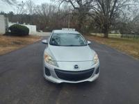 2012 Mazda 3 ** warranty ** Morrow - Image 3