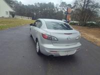 2012 Mazda 3 ** warranty ** Morrow - Image 7