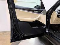 2022 BMW X3 AWD All Wheel Drive x Drive30i Panoramic Moonroof Lane Depa Est. payment OAC† - Image 9