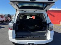 2021 TOYOTA 4 RUNNER SR5 V6 4X4 3R SEATING ROW WHEAT RIDGE COLORADO - Image 9