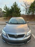 2010 Gray Toyota Corolla LE Sedan Lilburn - Image 5