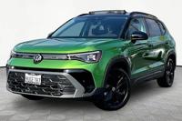 2025 Volkswagen Taos 1.5T SE Black SUV VW Est. payment OAC† - Image 4