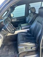 2015 Ford Expedition EL XLT-3 rows of seats. Cold ac. Plenty of room Jacksonville - Image 7