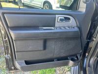 2015 Ford Expedition EL XLT-3 rows of seats. Cold ac. Plenty of room Jacksonville - Image 10