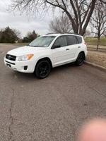 2010 Toyota RAV4 - 2 Owner - Well serviced!!!