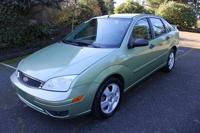 2007 Ford Focus ZX4 SES Best Prices at Richs Car Corner - Image 2