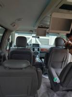 Chrysler town & country daily driver otp north - Image 4
