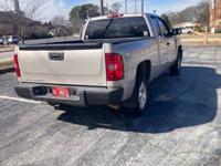 2009 Chevrolet Silverado Ext Cab 4 Dr Vortec V8 Tow pkg Tucker. Stone Mountain - Image 4
