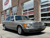 1988 Mercedes-Benz 560 SEL Sedan SKU:AA1018 Atomic Motors 89011
