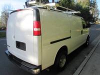 2017 CHEVROLET EXPRESS G3500 CARGO VAN*RACKS*SHELVES*LOADED*EXCELLENT BELLEVUE*CARGO VAN-WORK READY TODAY! - Image 5