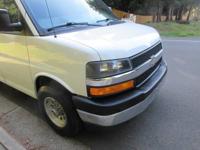 2017 CHEVROLET EXPRESS G3500 CARGO VAN*RACKS*SHELVES*LOADED*EXCELLENT BELLEVUE*CARGO VAN-WORK READY TODAY! - Image 9