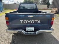 1989 Toyota Extra-Cab Deluxe Truck 1-Certified Carfax Local Owner 76k Bellevue (Local Owner) - Image 4