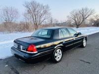 2011 Ford Crown Victoria LX 4dr Sedan _Ford_ _Crown Victoria_ _Sedan_ - Image 5
