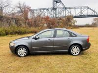 2008 Volvo S40 2.4i 4dr Sedan _Volvo_ _S40_ _Sedan_ - Image 7