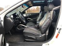 2016 Hyundai Veloster - CLEAN TITLE! Murfreesboro - Image 8