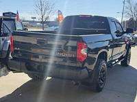 2016 Toyota Tundra Double Cab 4.6L V8 6-Spd AT SR5 - Image 8