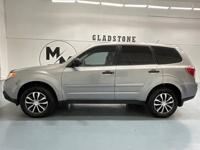 2010 Subaru Forester AWD All Wheel Drive 2.5X Sport Utility / 4 Cyl /M&M Investment Cars - Gladstone - Image 4