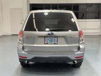 2010 Subaru Forester AWD All Wheel Drive 2.5X Sport Utility / 4 Cyl /M&M Investment Cars - Gladstone - Image 7