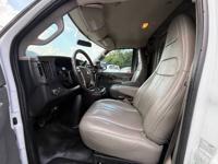 2019 Chevrolet Express 2500 3dr Extended Cargo Van Shelves Roof Racks CRYSTAL AUTO SALES INC ~ 2204 Nolensville Pike NASHVILLE - Image 8