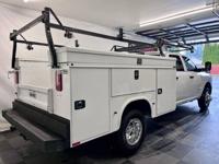 2022 RAM 3500 Crew Cab 4x4 Cummins Utility Bed! Aisin HD TRANSMISSION! Tualatin - Image 6