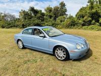 2008 Jaguar S-TYPE 3.0 4dr Sedan Luxury _Jaguar_ _S-TYPE_ _Sedan_ - Image 4