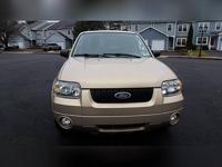 2007 Ford Escape Hybrid Base AWD 4dr SUV - Image 3
