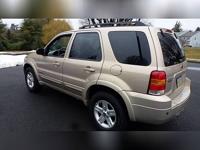 2007 Ford Escape Hybrid Base AWD 4dr SUV - Image 6