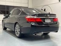 2013 Honda Accord Sport Sedan / 2.4L 4 Cyl / 6-SPEED MANUAL/1-OWNER SeM&M Investment Cars - Gladstone - Image 8