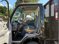 2007 Isuzu NPR Flatbed! 5.2L 4HK1-TC Diesel! 4X2! Oregon Owned! Ready! Tualatin - Image 9
