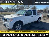 2013 Nissan Frontier SL Crew Cab 4WD Camden, NJ