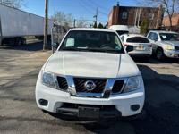 2013 Nissan Frontier SL Crew Cab 4WD Camden, NJ - Image 5